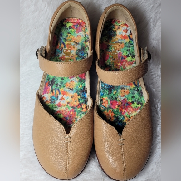 Alegria Celeste Mary Jane Wedge - Picture 3 of 12